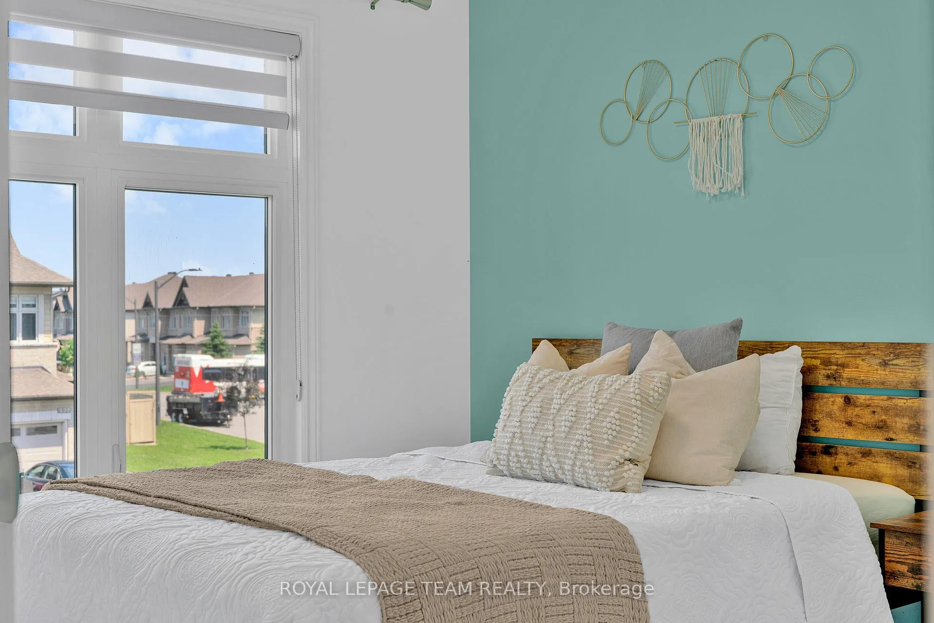 Photo 39 of 534 Stargazer Crescent, Ottawa, Riverside South/Gloucester Glen — HOMEH