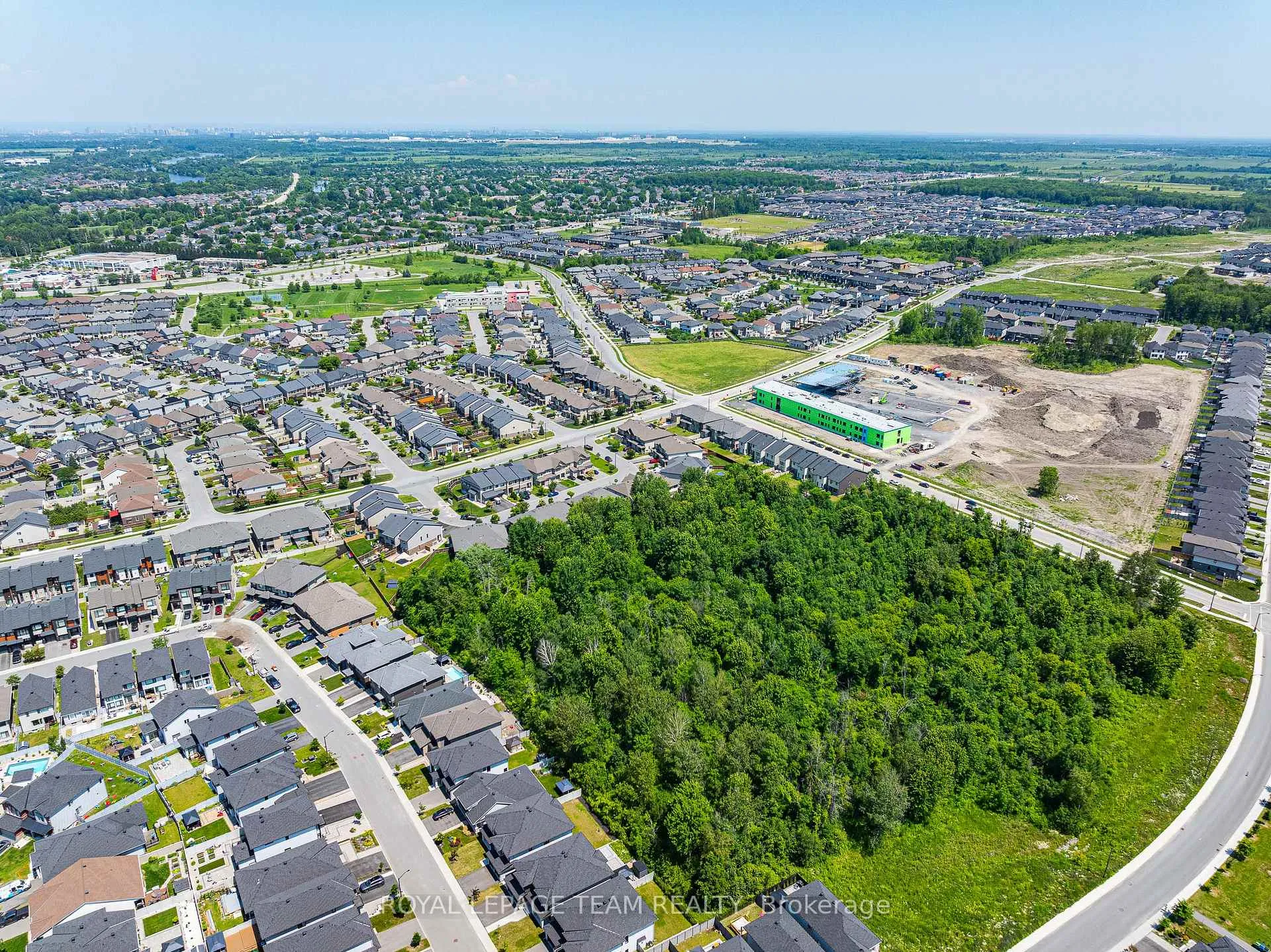 Photo 48 of 534 Stargazer Crescent, Ottawa, Riverside South/Gloucester Glen — HOMEH