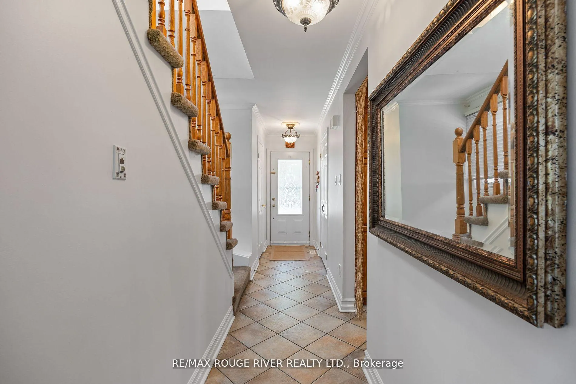 Photo 4 of 72 Coles Avenue, Vaughan, Vaughan Grove — HOMEH