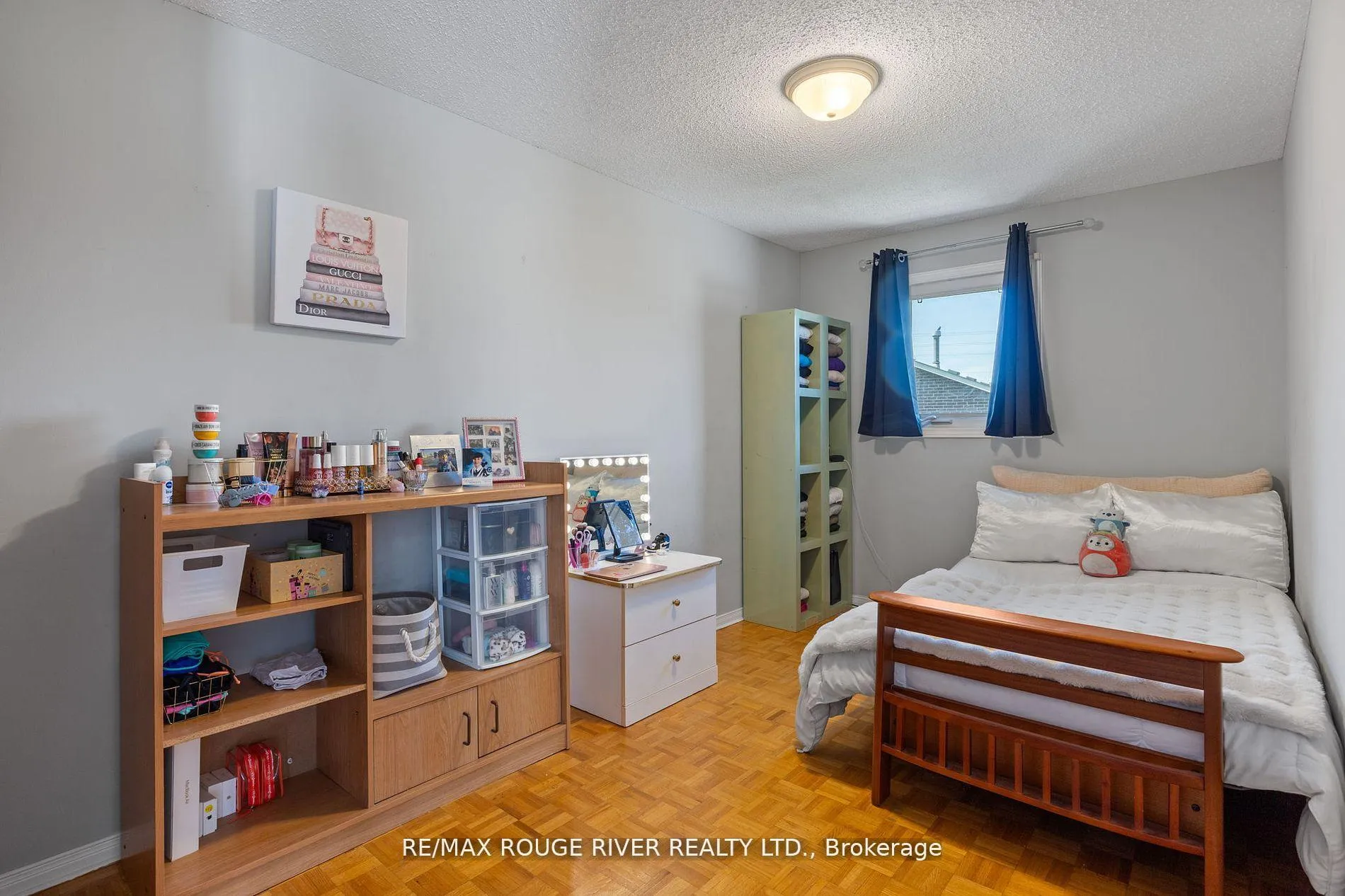 Photo 18 of 72 Coles Avenue, Vaughan, Vaughan Grove — HOMEH
