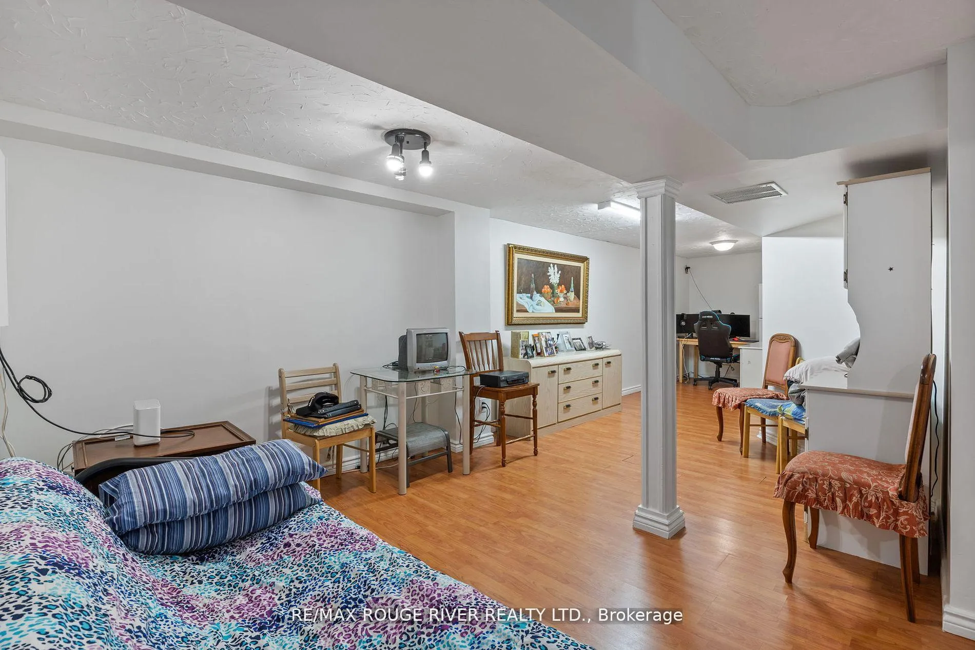Photo 21 of 72 Coles Avenue, Vaughan, Vaughan Grove — HOMEH