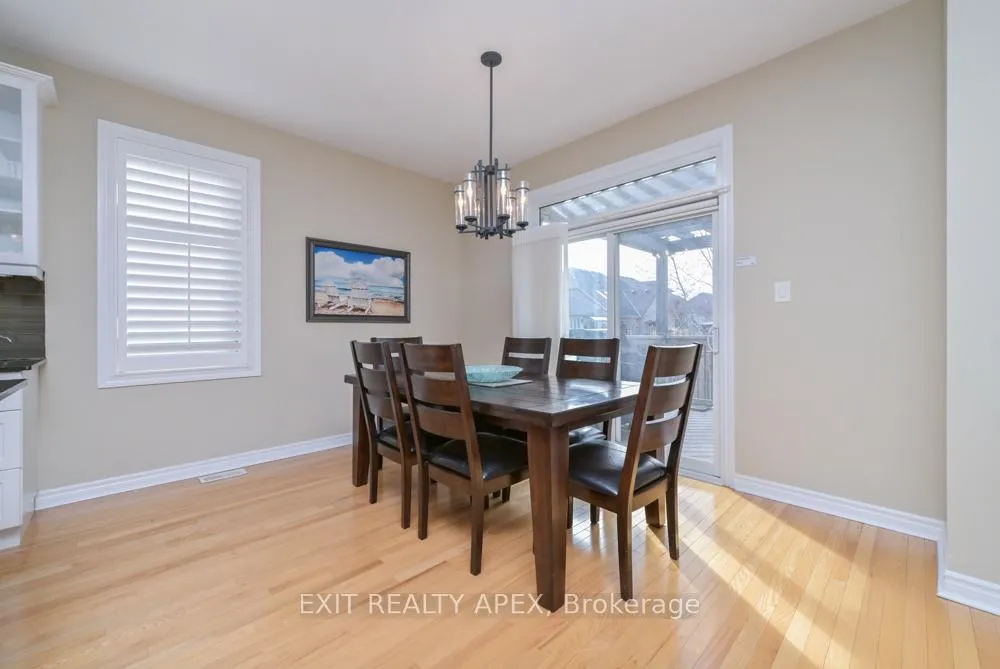 Photo 10 of 5 Canoe Road, Wasaga Beach — HOMEH