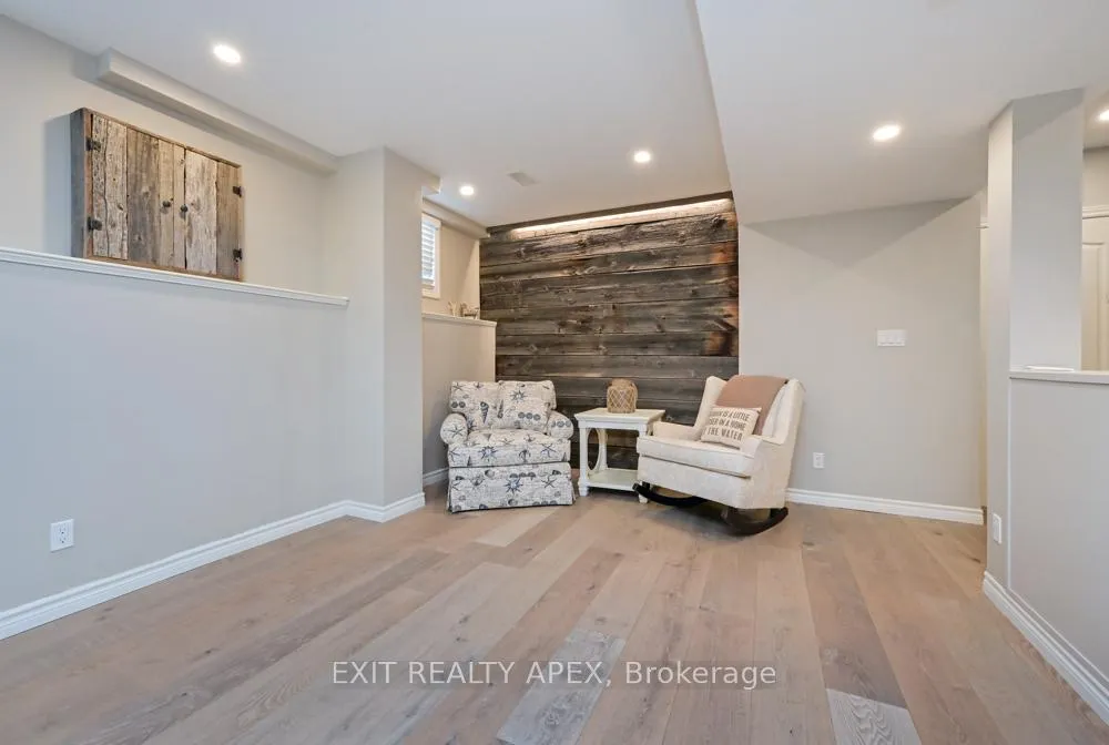 Photo 24 of 5 Canoe Road, Wasaga Beach — HOMEH