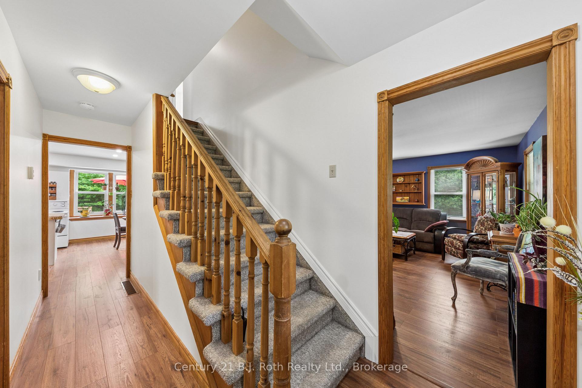 Photo 21 of 3147 Dalton Court, Tay, Rural Tay — HOMEH