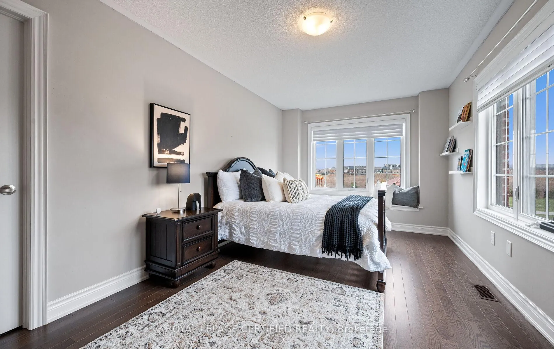 Photo 21 of 1285 Raspberry Terrace, Milton, Ford — HOMEH