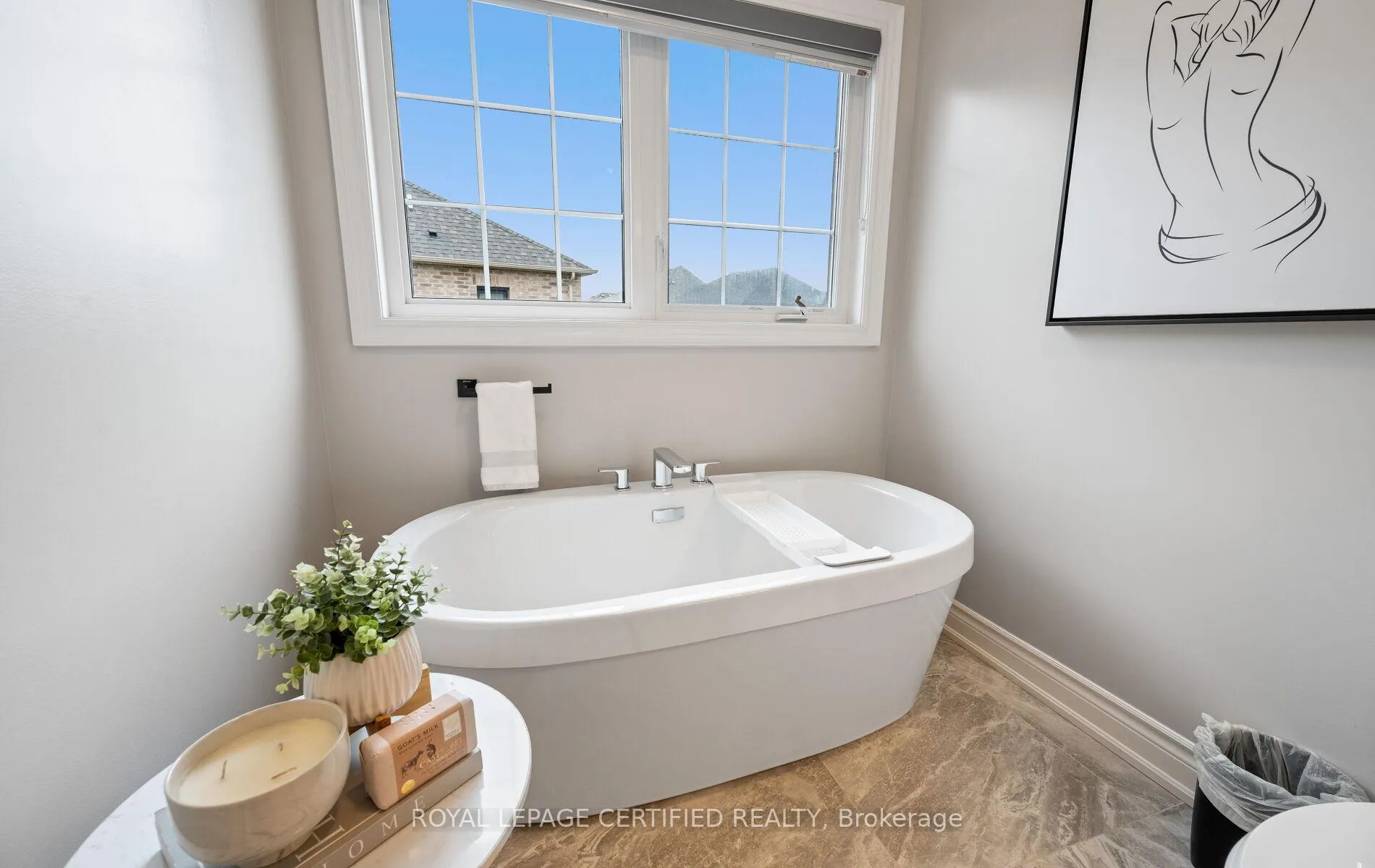 Photo 38 of 1285 Raspberry Terrace, Milton, Ford — HOMEH