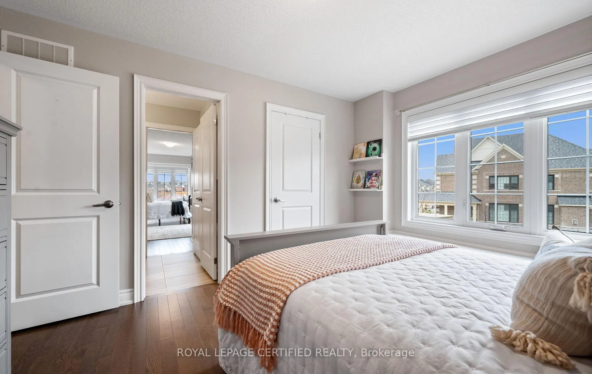 Photo 41 of 1285 Raspberry Terrace, Milton, Ford — HOMEH