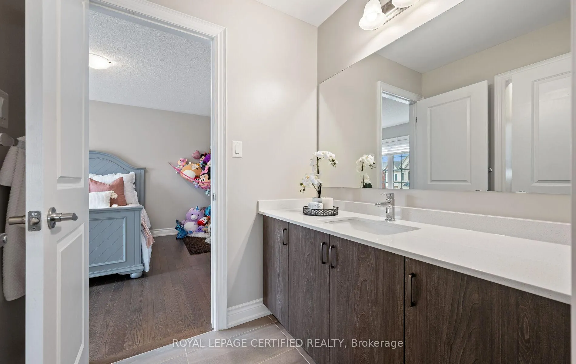 Photo 43 of 1285 Raspberry Terrace, Milton, Ford — HOMEH