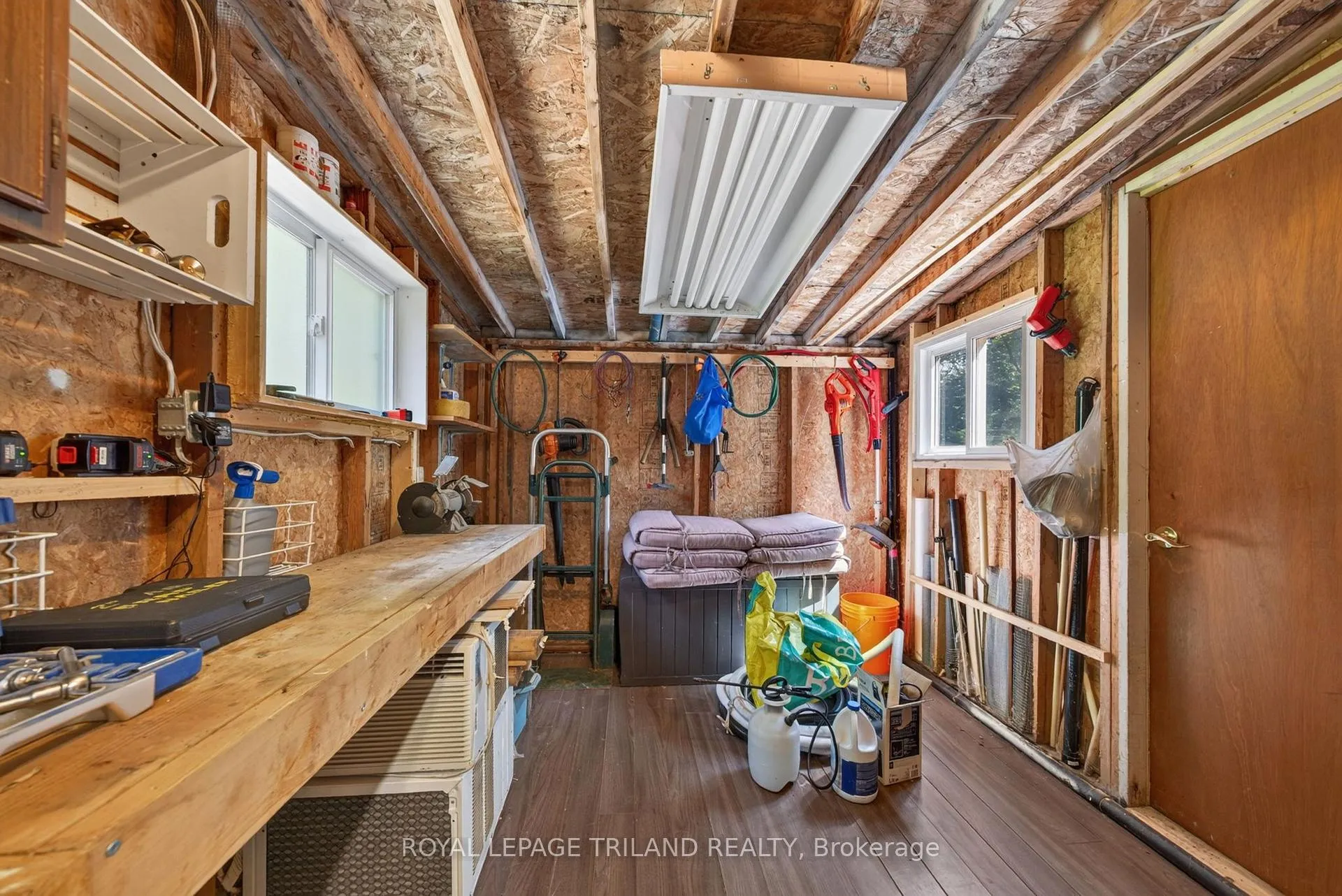 Photo 20 of 6302 Huron Drive, Lambton Shores, Kettle Point — HOMEH