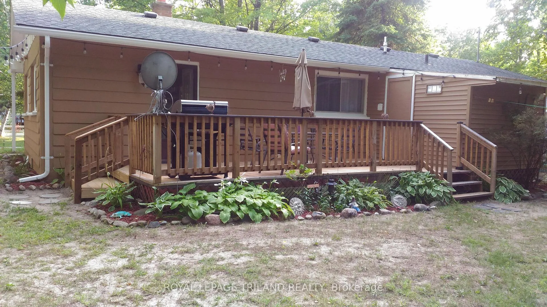 Photo 28 of 6302 Huron Drive, Lambton Shores, Kettle Point — HOMEH