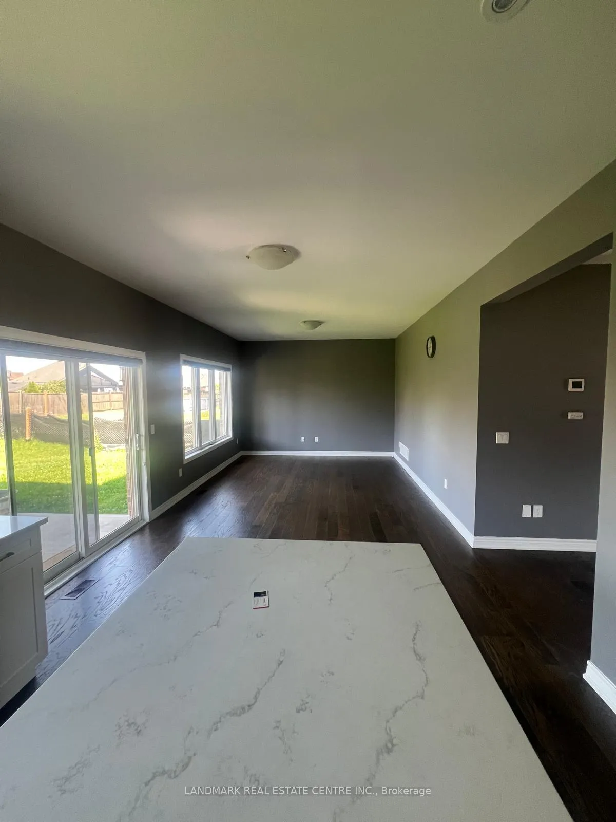 Photo 5 of 14 Autumn Avenue, Thorold, Rolling Meadows — HOMEH