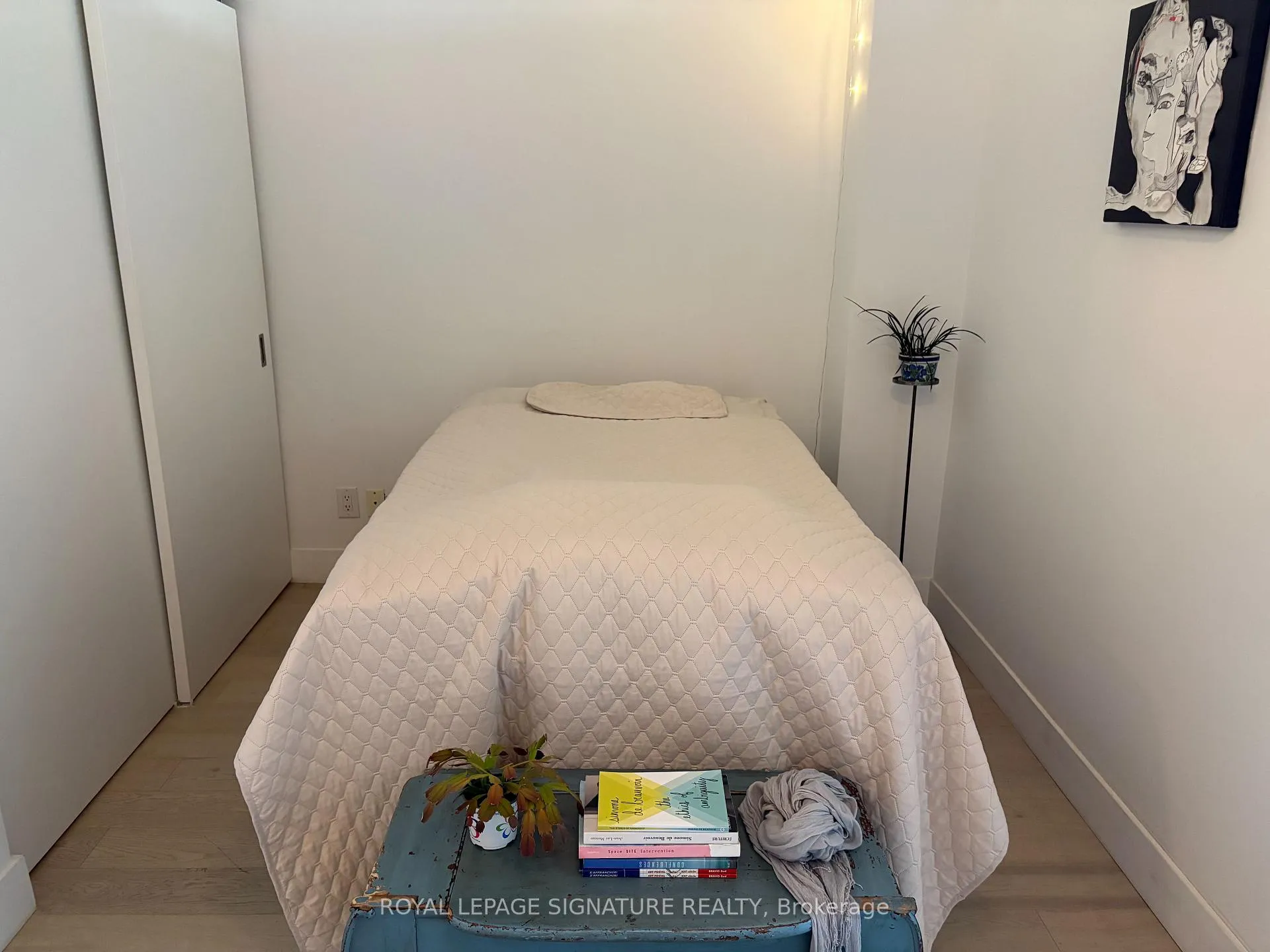 Photo 10 of Unit 403, 169 John Street, Toronto, Kensington-Chinatown — HOMEH