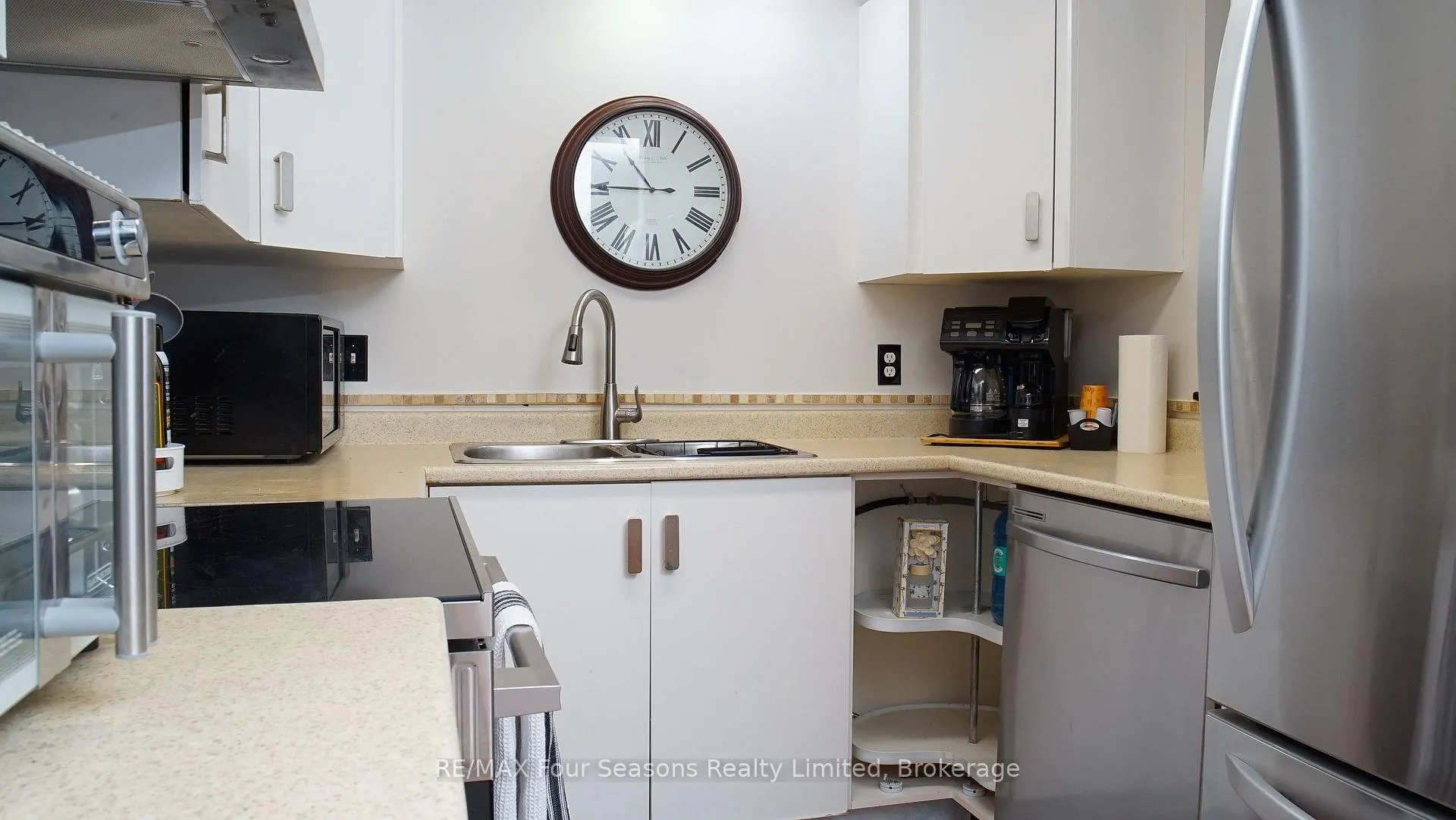 Photo 12 of Unit 4, 4 Trafalgar Road, Collingwood — HOMEH