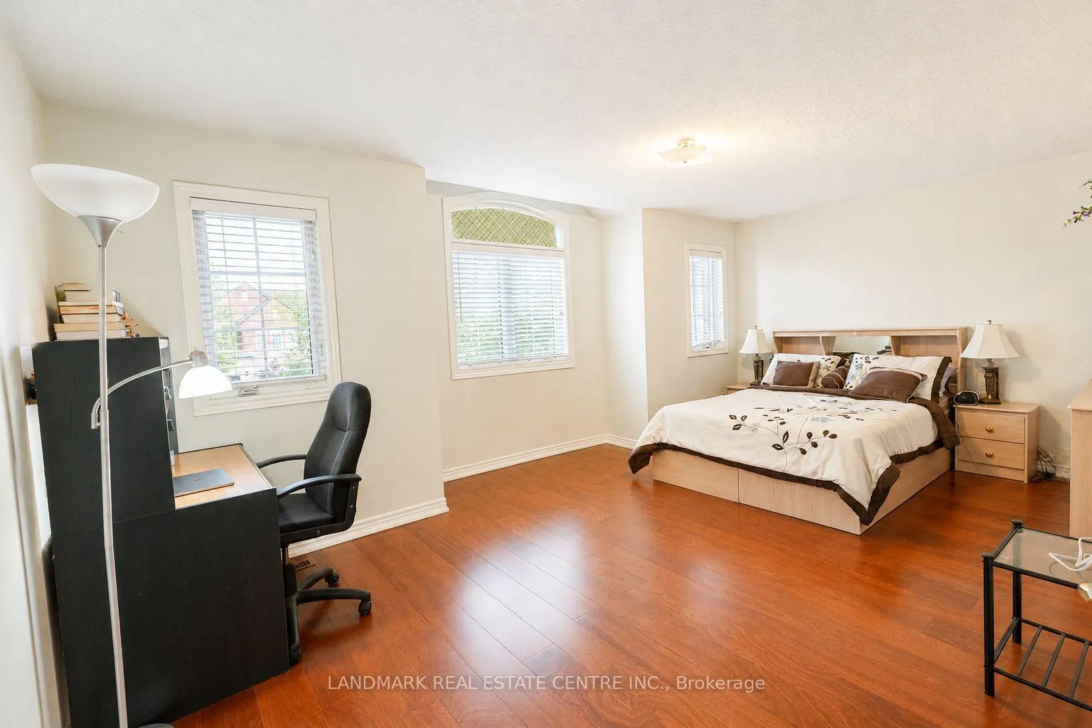 Photo 14 of 12 Highvalley Circle, Brampton, Bram East — HOMEH