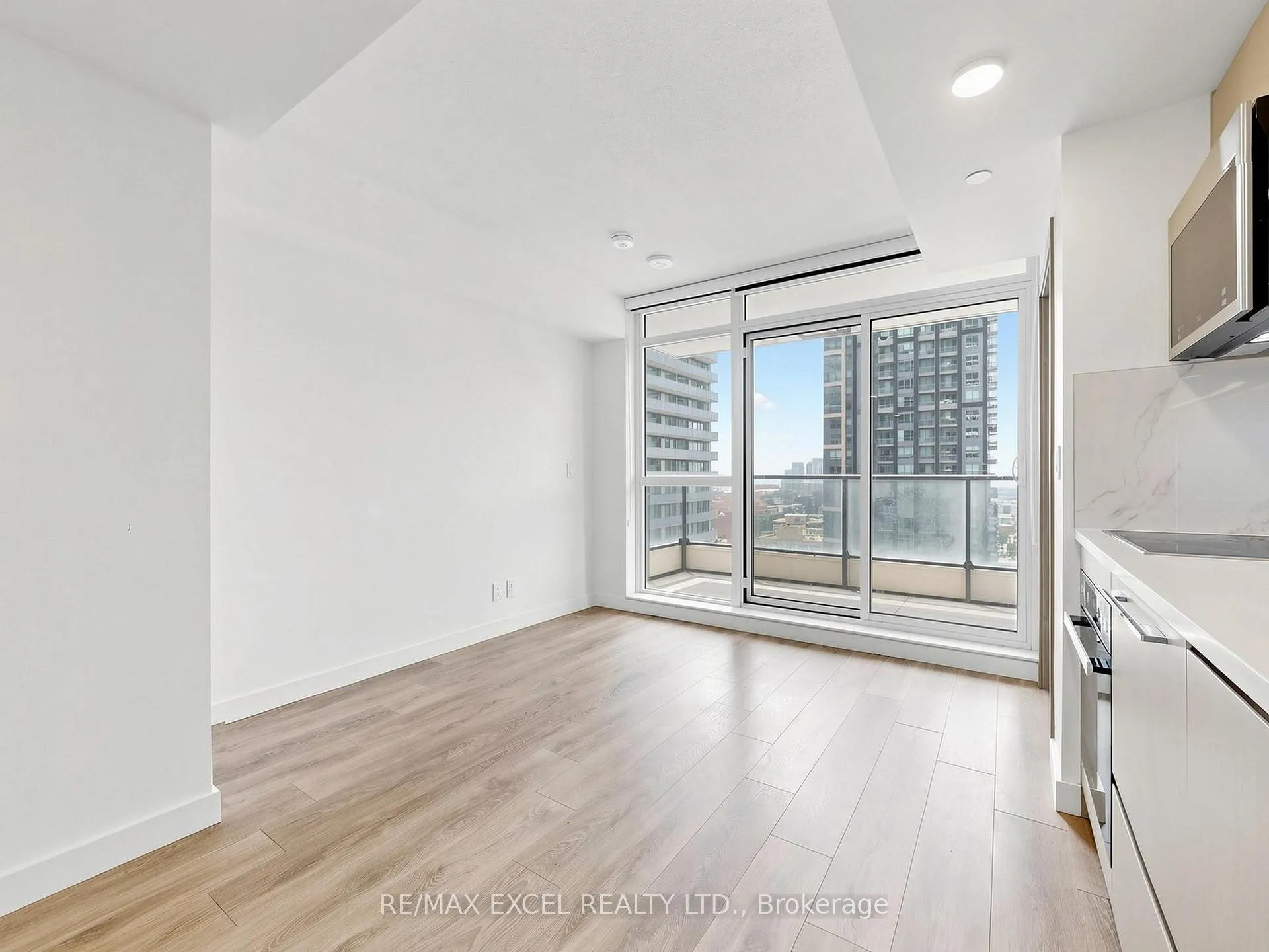 Photo 2 of Unit 2909, 38 Widmer St, Toronto, Waterfront Communities — HOMEH