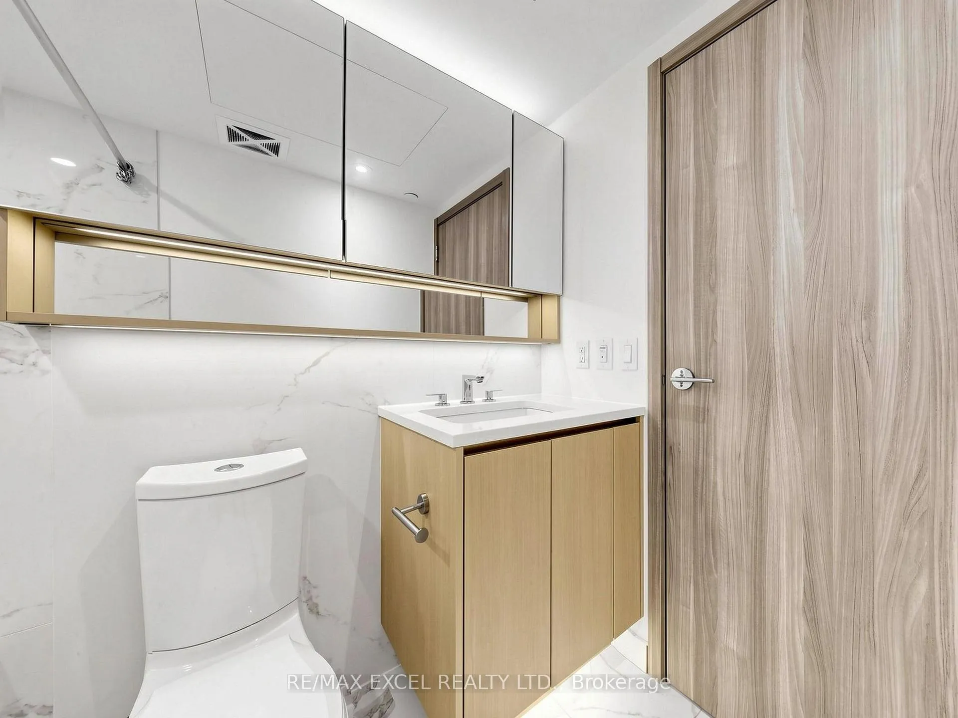 Photo 13 of Unit 2909, 38 Widmer St, Toronto, Waterfront Communities — HOMEH