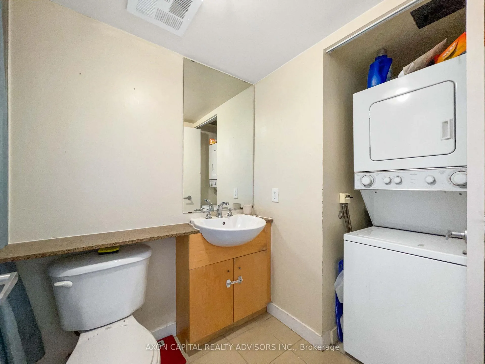 Photo 15 of Unit 1711, 397 Front Street W, Toronto, Waterfront Communities — HOMEH