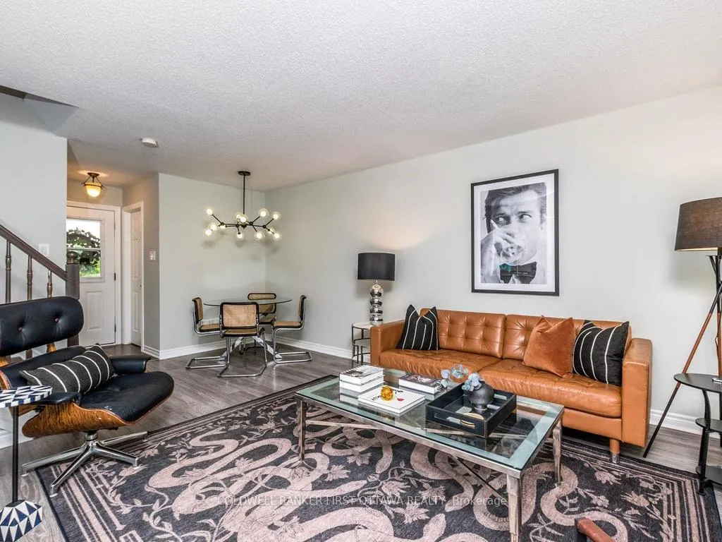 Photo 7 of 228 Par-La-Ville Circle, Ottawa, Stittsville (North) — HOMEH