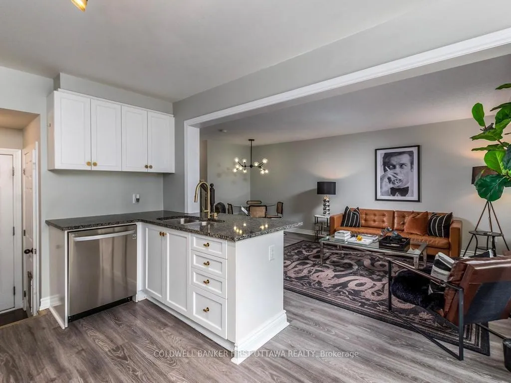 Photo 13 of 228 Par-La-Ville Circle, Ottawa, Stittsville (North) — HOMEH