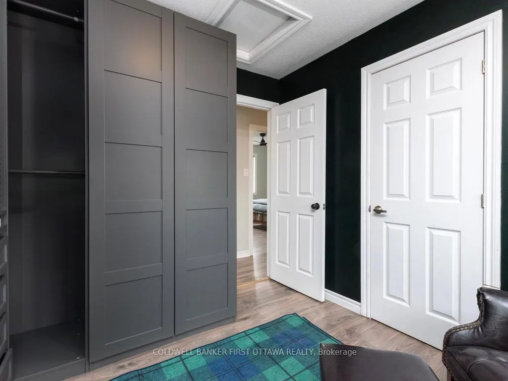 Photo 22 of 228 Par-La-Ville Circle, Ottawa, Stittsville (North) — HOMEH