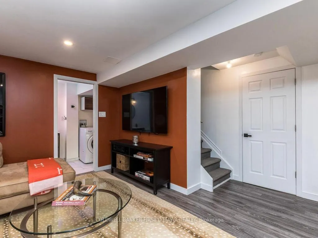 Photo 28 of 228 Par-La-Ville Circle, Ottawa, Stittsville (North) — HOMEH