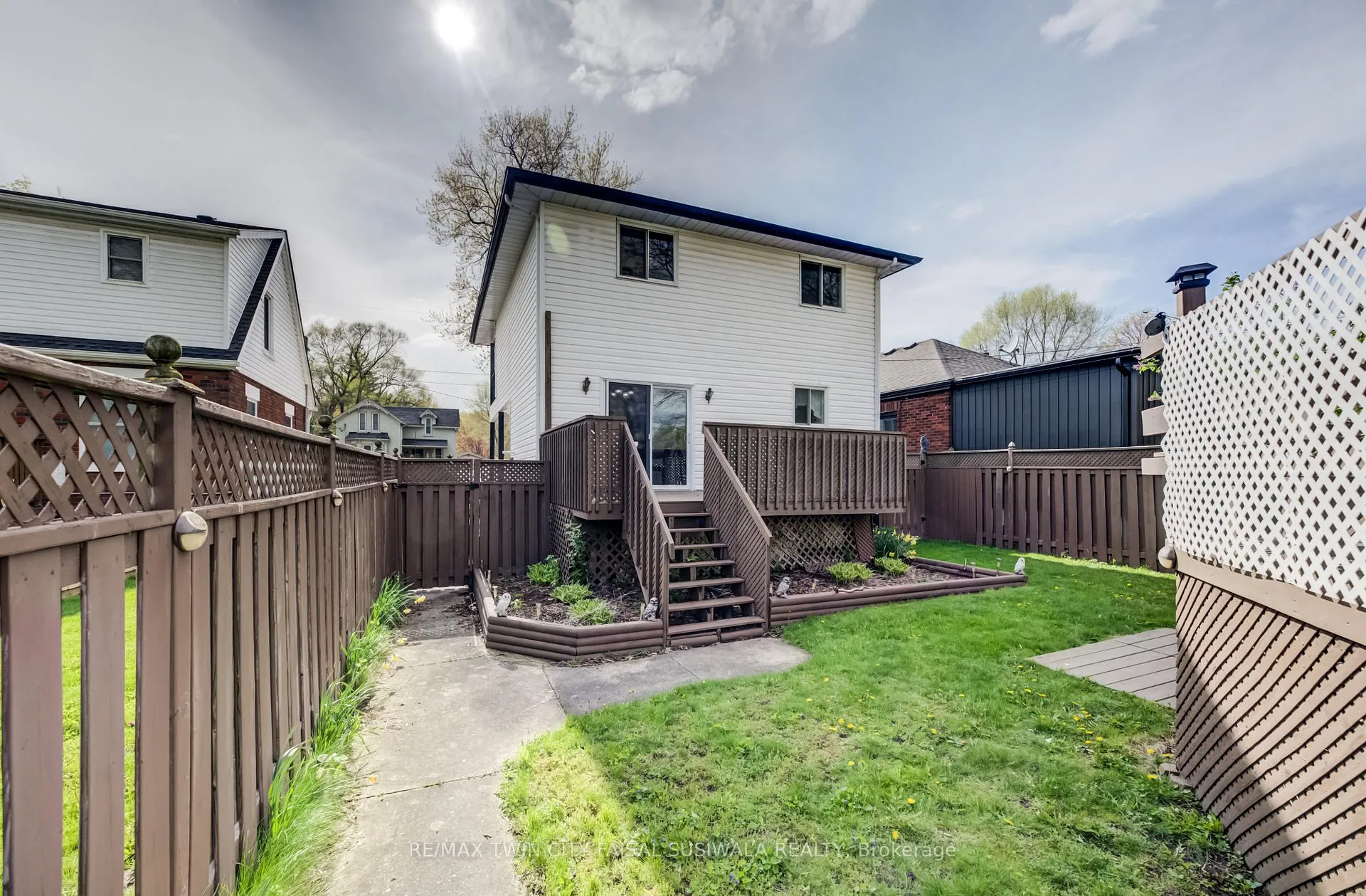 Photo 4 of 43 Middleton Street, Cambridge, Christopher-Champlain — HOMEH