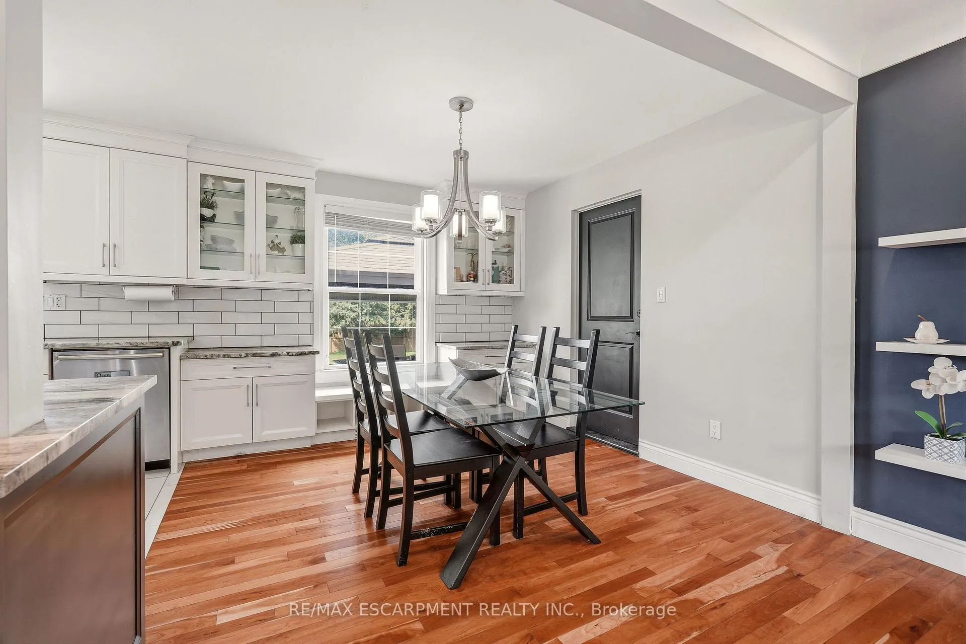 Photo 16 of 18 Fireside Drive, Hamilton, Freelton — HOMEH