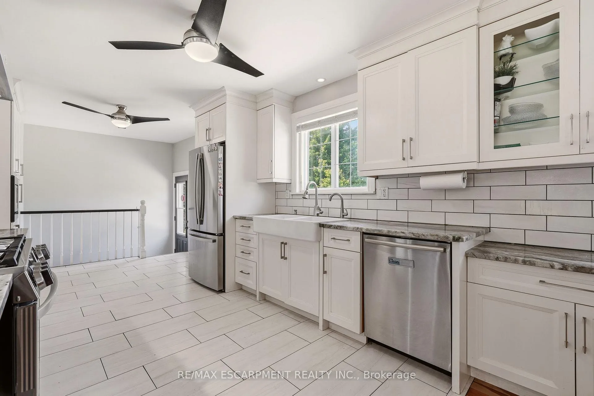Photo 19 of 18 Fireside Drive, Hamilton, Freelton — HOMEH