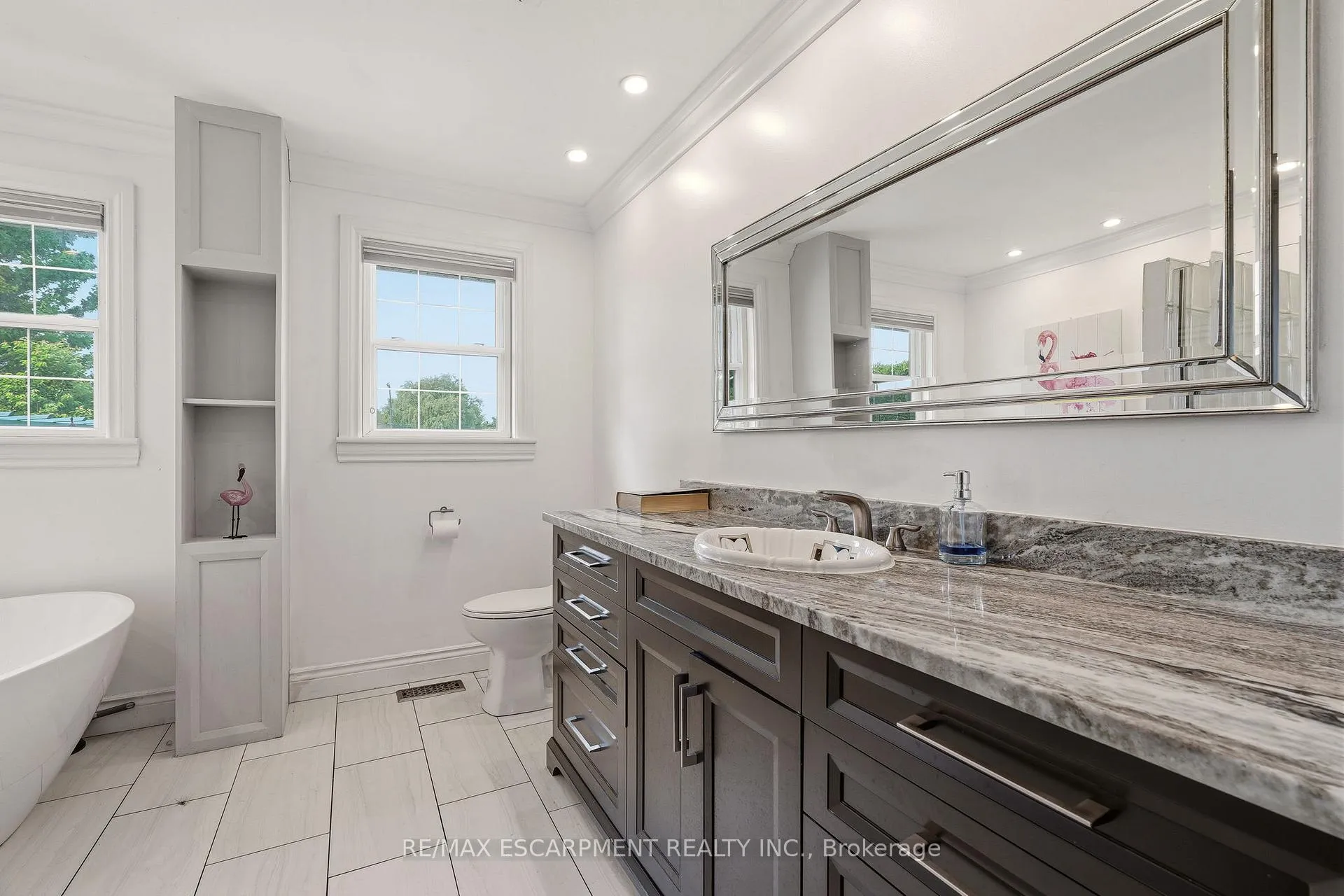 Photo 27 of 18 Fireside Drive, Hamilton, Freelton — HOMEH