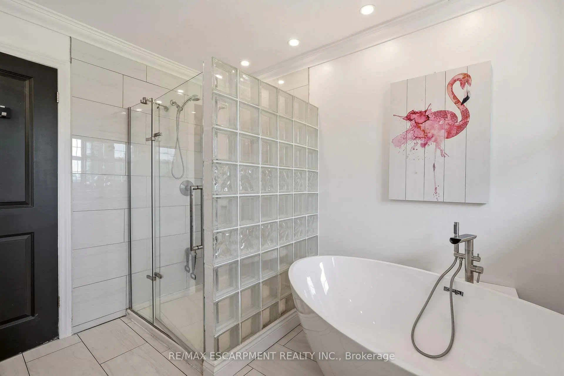 Photo 29 of 18 Fireside Drive, Hamilton, Freelton — HOMEH