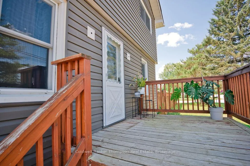Photo 6 of 115 Ottawa Avenue, South River — HOMEH