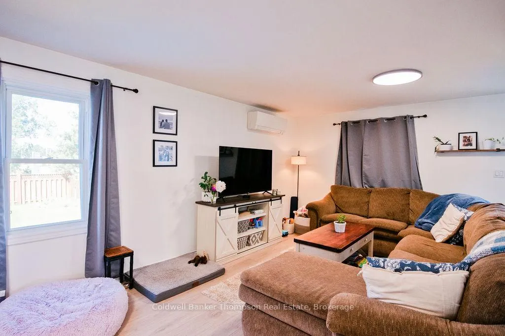 Photo 9 of 115 Ottawa Avenue, South River — HOMEH