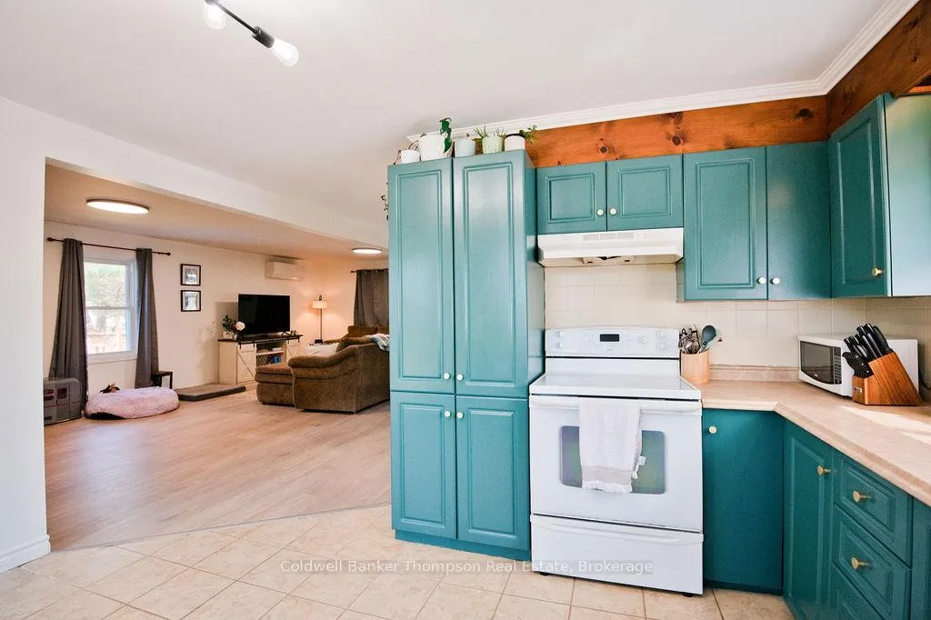 Photo 14 of 115 Ottawa Avenue, South River — HOMEH
