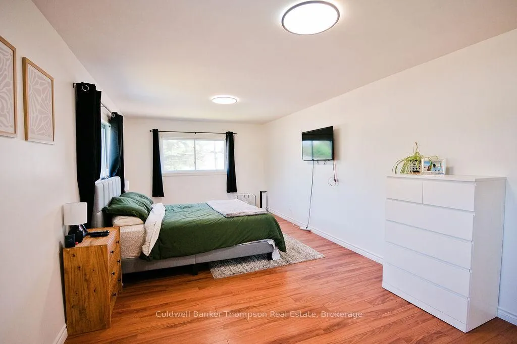Photo 21 of 115 Ottawa Avenue, South River — HOMEH
