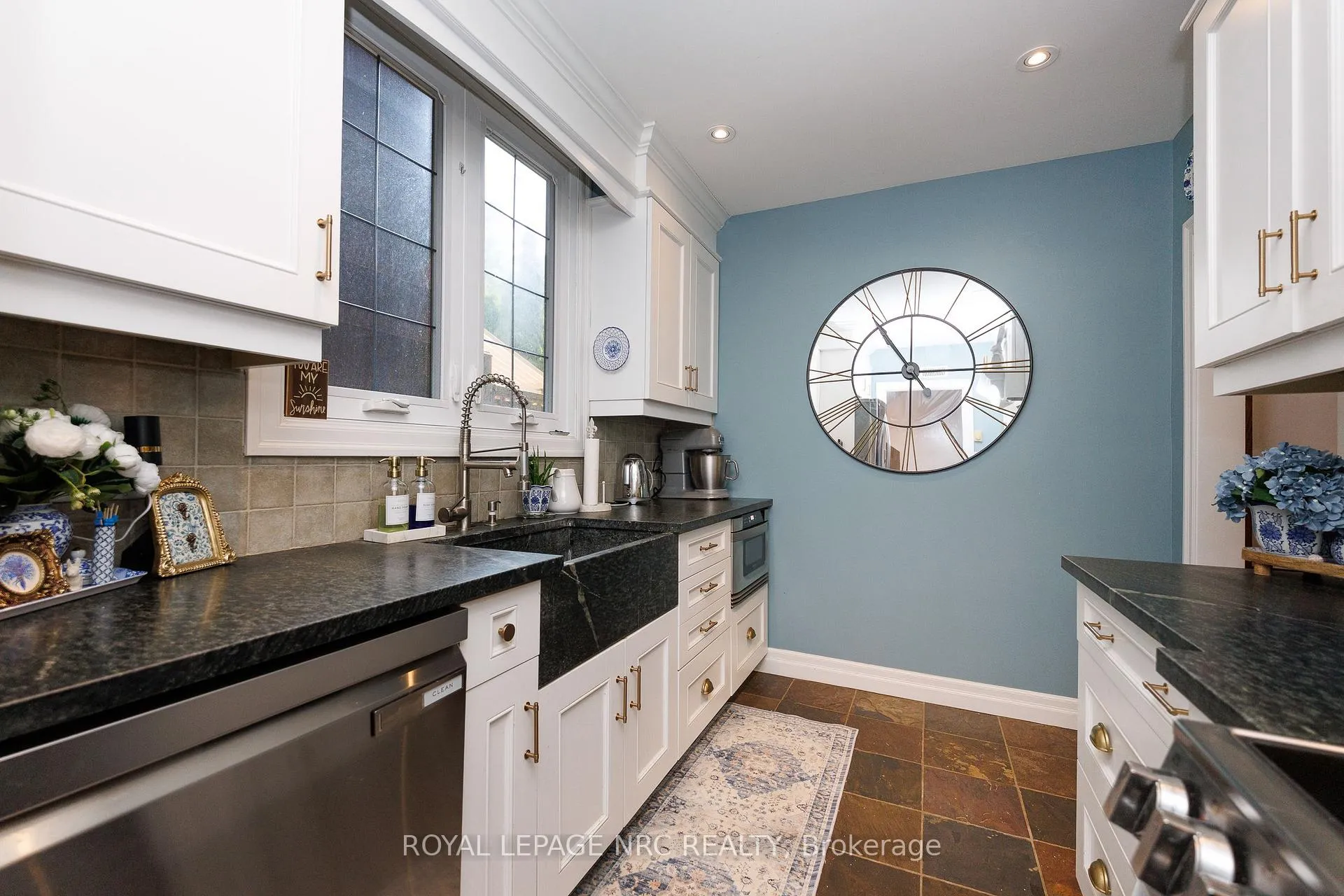 Photo 14 of 52 Yates Street, St. Catharines, Downtown — HOMEH