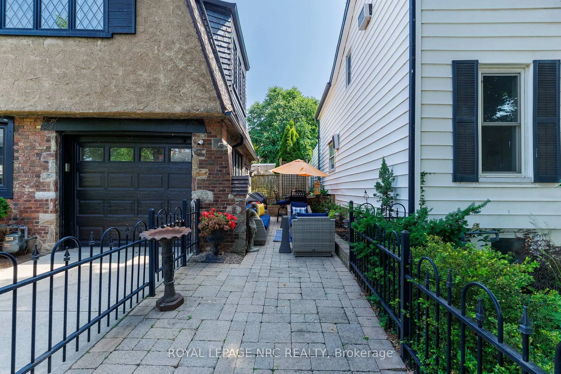Photo 33 of 52 Yates Street, St. Catharines, Downtown — HOMEH