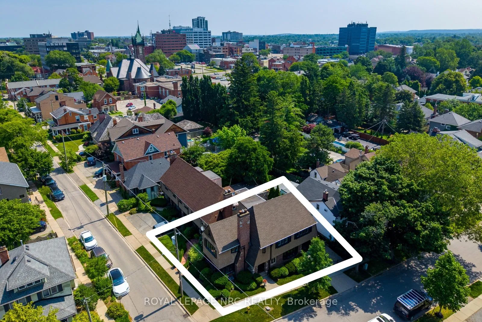 Photo 38 of 52 Yates Street, St. Catharines, Downtown — HOMEH
