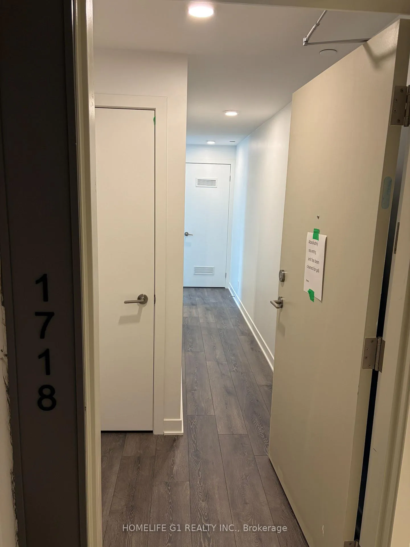 Photo 18 of Unit 1718, 6 Flavelle Trail, Vaughan, Steeles West Industrial — HOMEH
