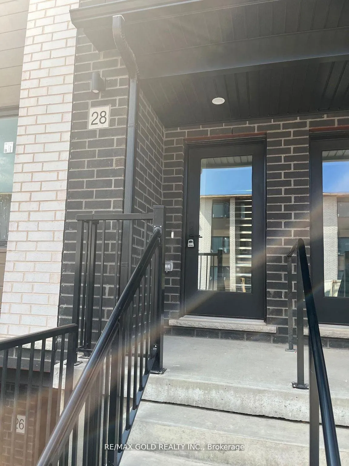 Photo 1 of 28 Lily Lane, Guelph, Clairfields/Hanlon Business Park — HOMEH