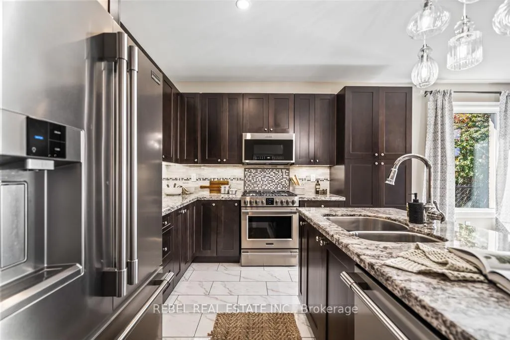 Photo 13 of 62 Willoughby Place, Clarington, Bowmanville — HOMEH