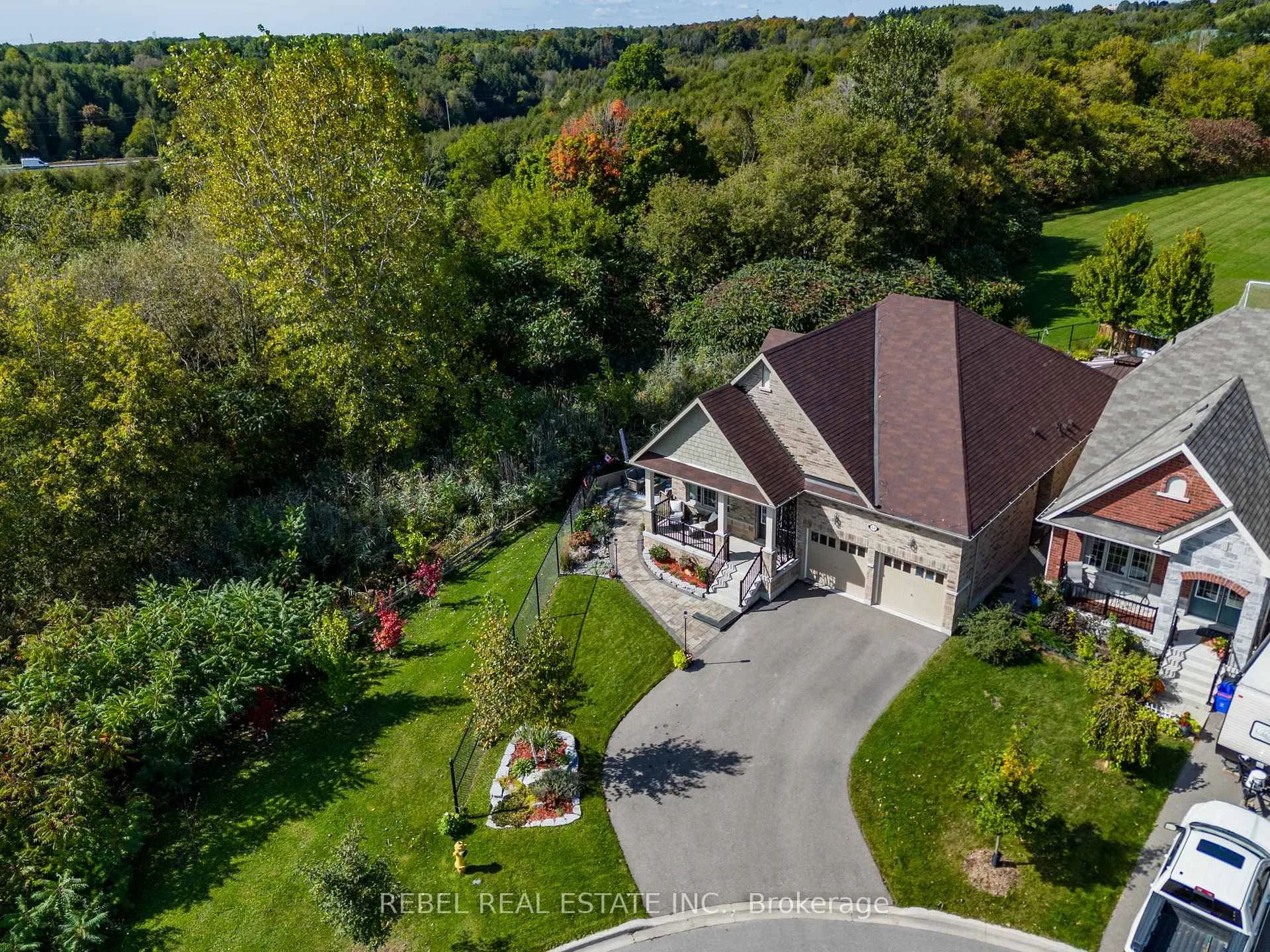 Photo 38 of 62 Willoughby Place, Clarington, Bowmanville — HOMEH