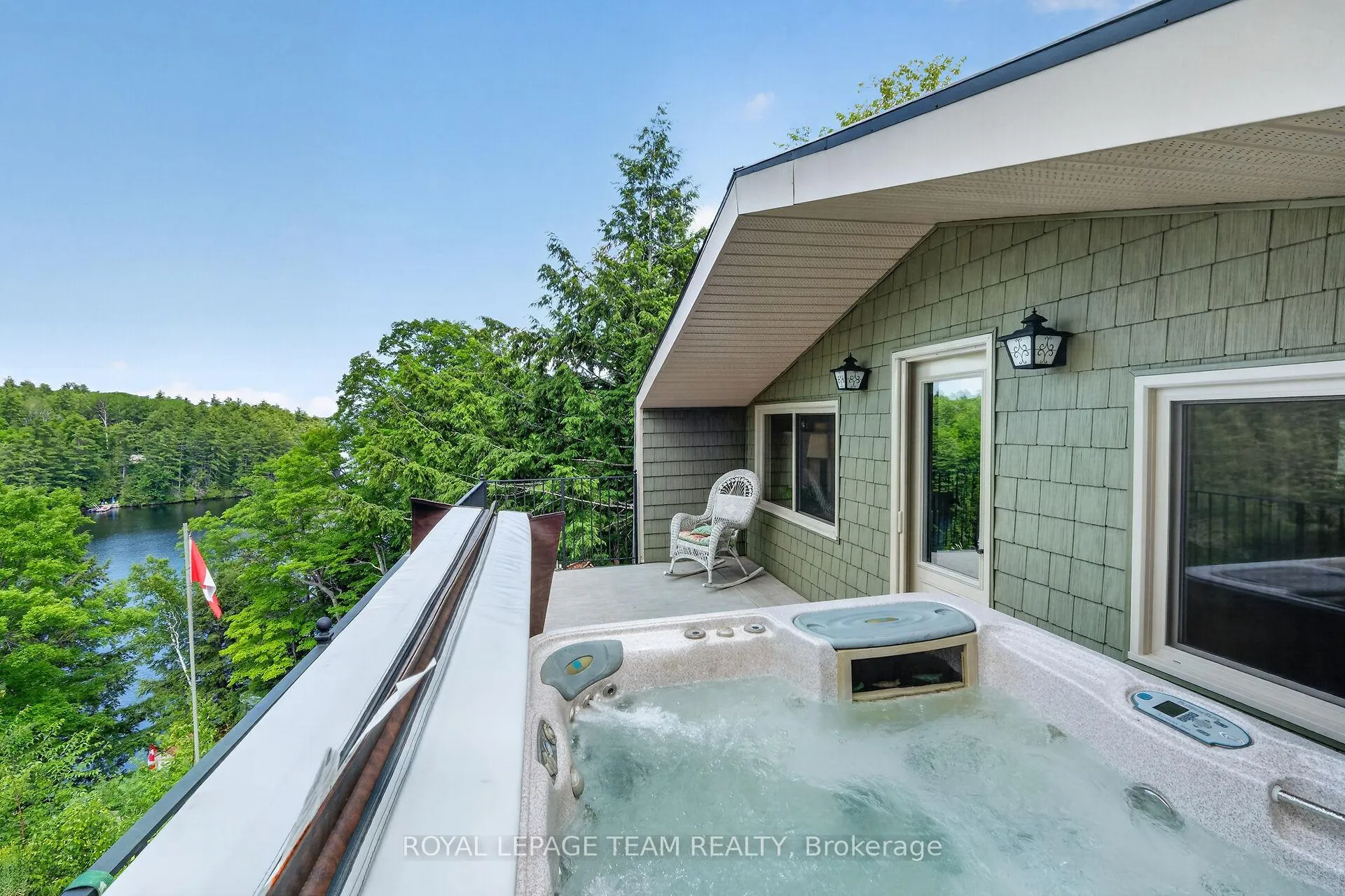 Photo 26 of 102 A Mcvicar Lane, McNab/Braeside, Mcnab/Braeside Twps — HOMEH
