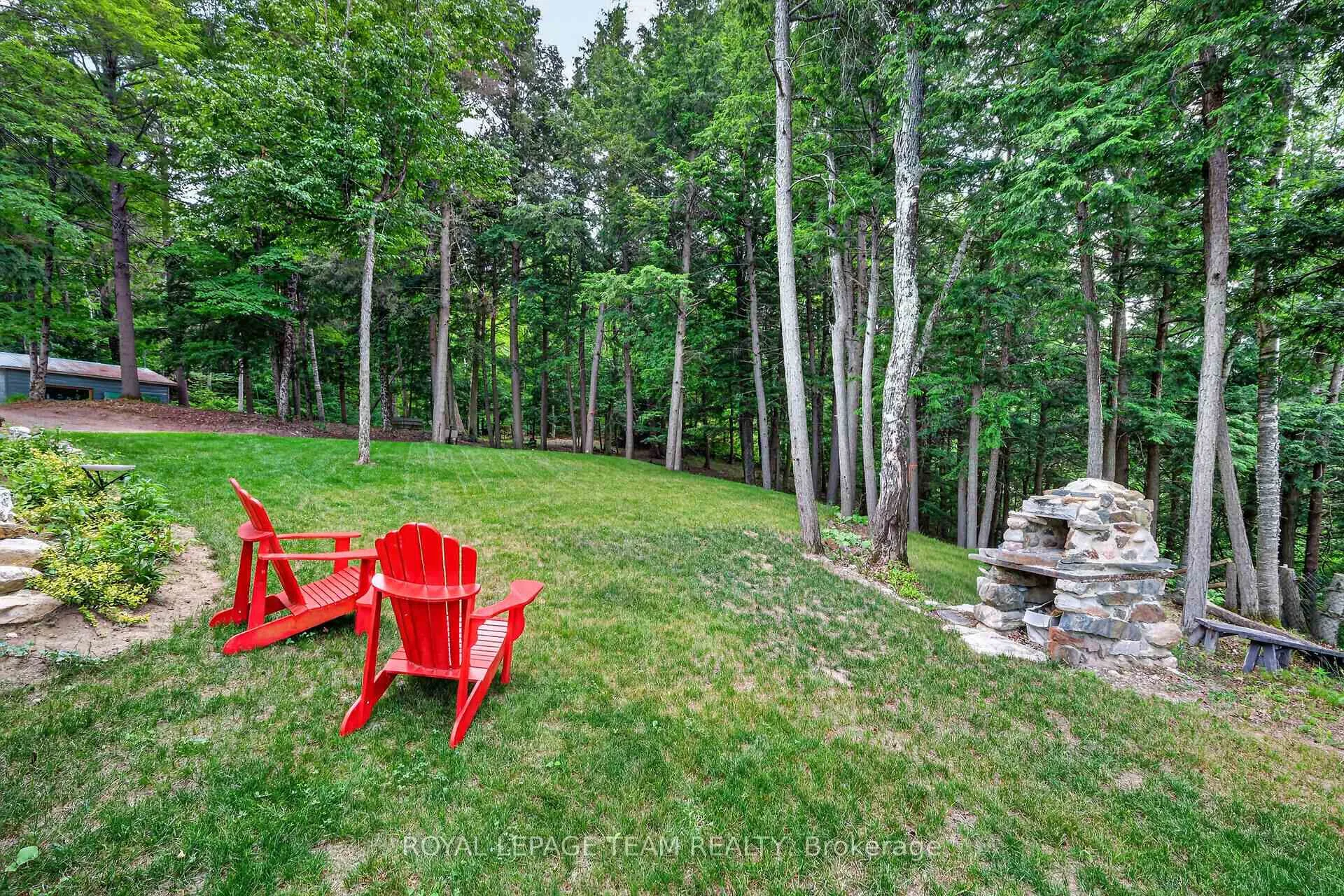 Photo 33 of 102 A Mcvicar Lane, McNab/Braeside, Mcnab/Braeside Twps — HOMEH
