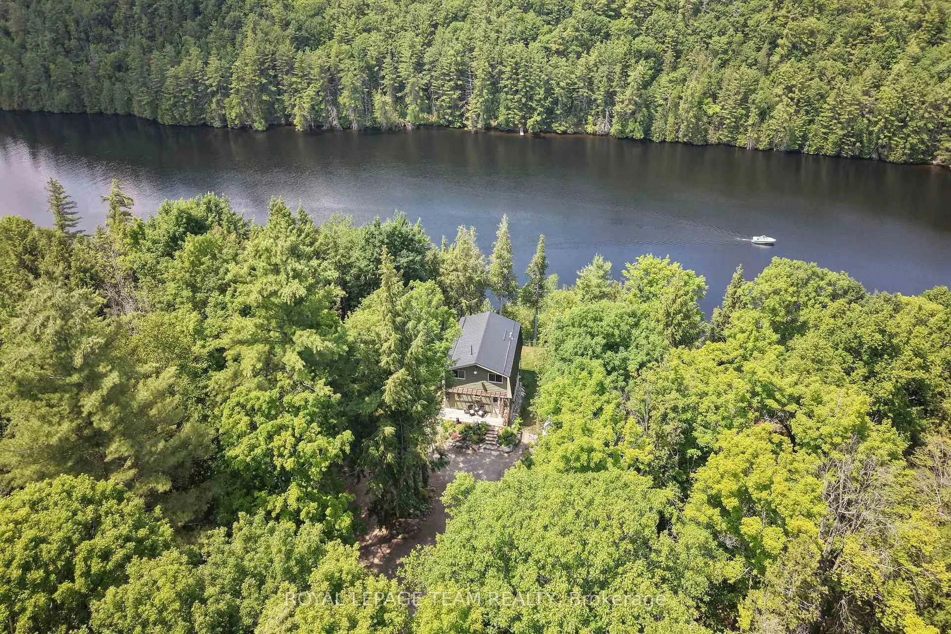 Photo 36 of 102 A Mcvicar Lane, McNab/Braeside, Mcnab/Braeside Twps — HOMEH