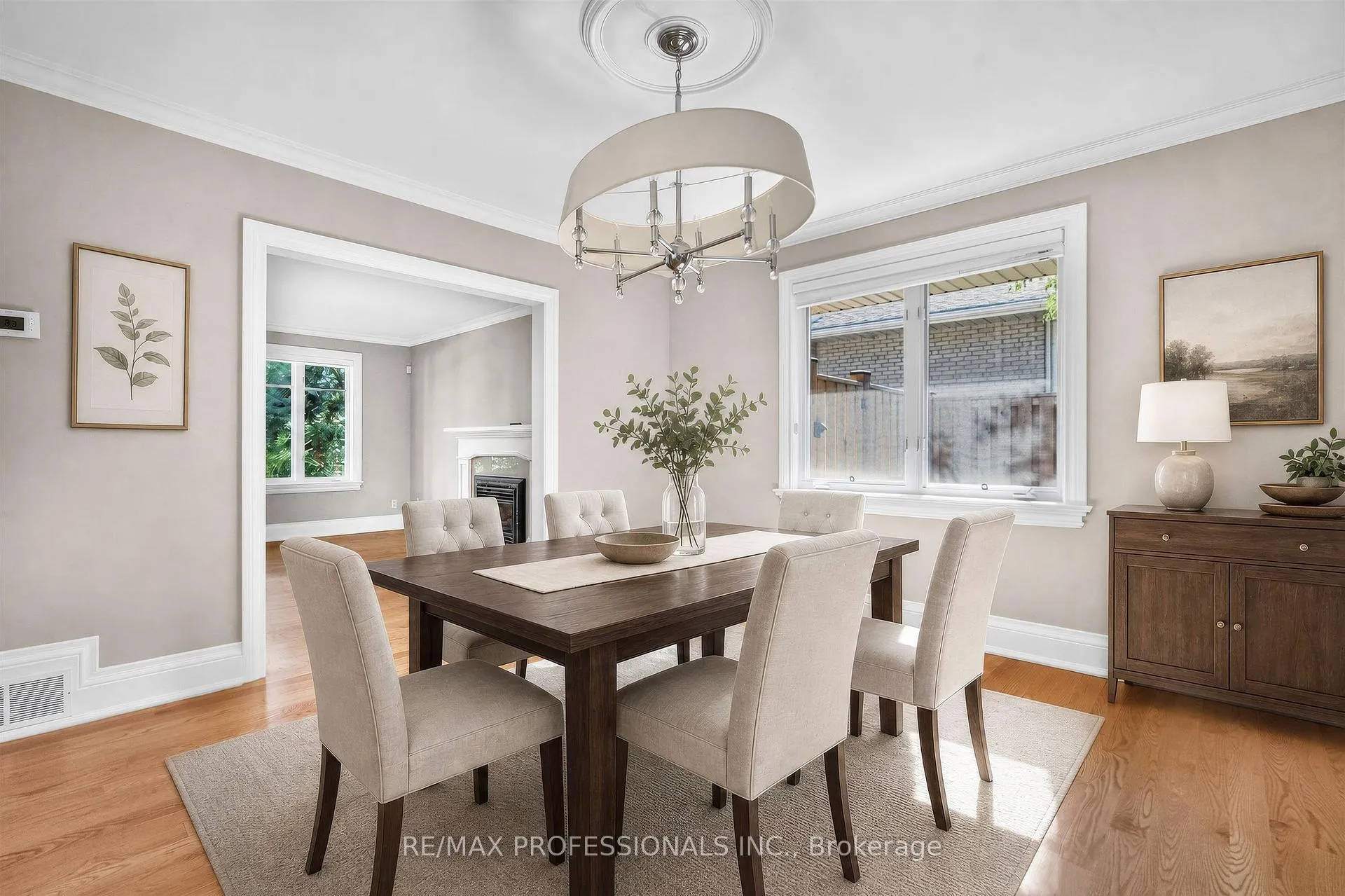 Photo 13 of 28 Aylesbury Road, Etobicoke, Princess-Rosethorn — HOMEH