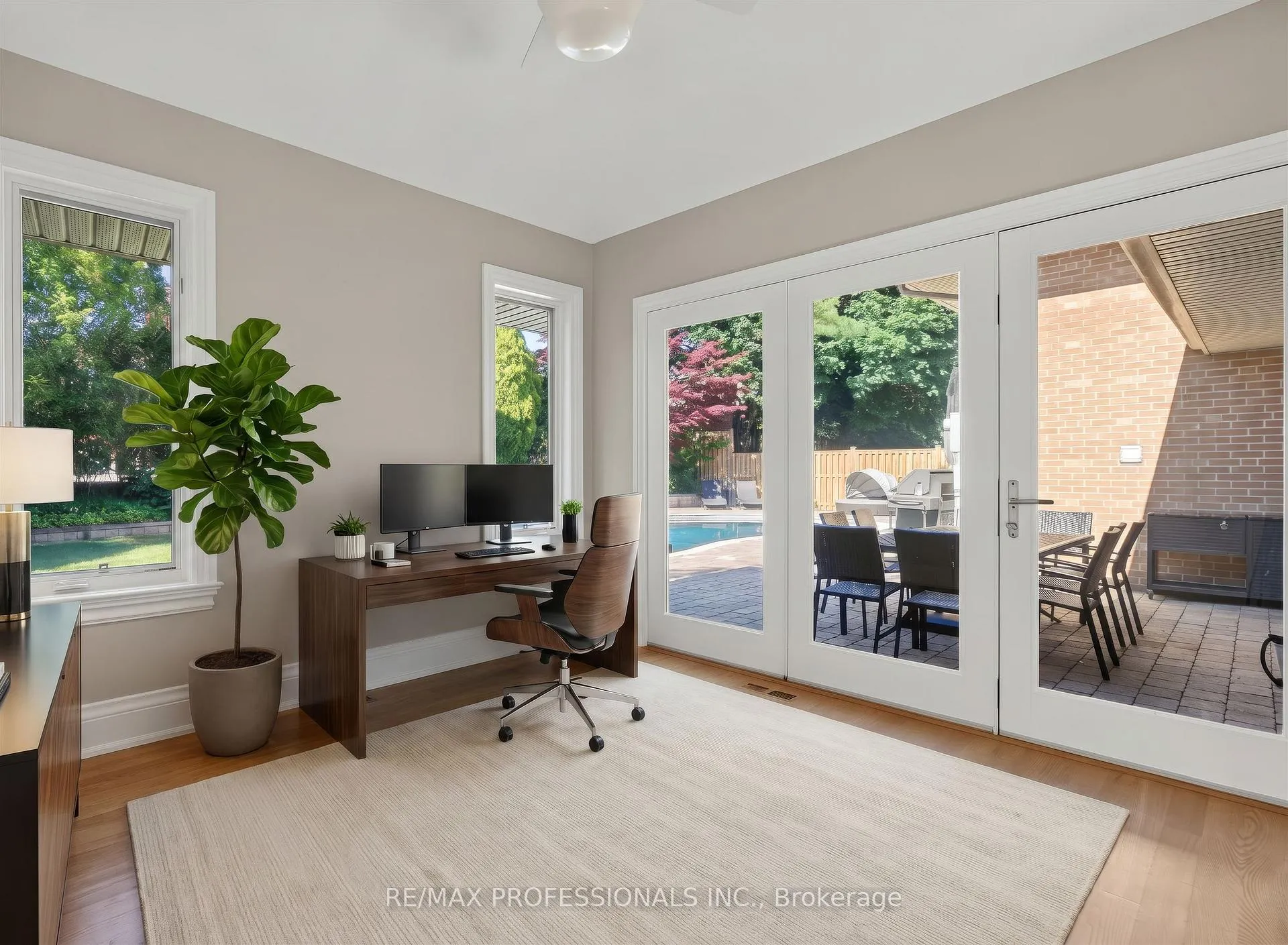Photo 15 of 28 Aylesbury Road, Etobicoke, Princess-Rosethorn — HOMEH