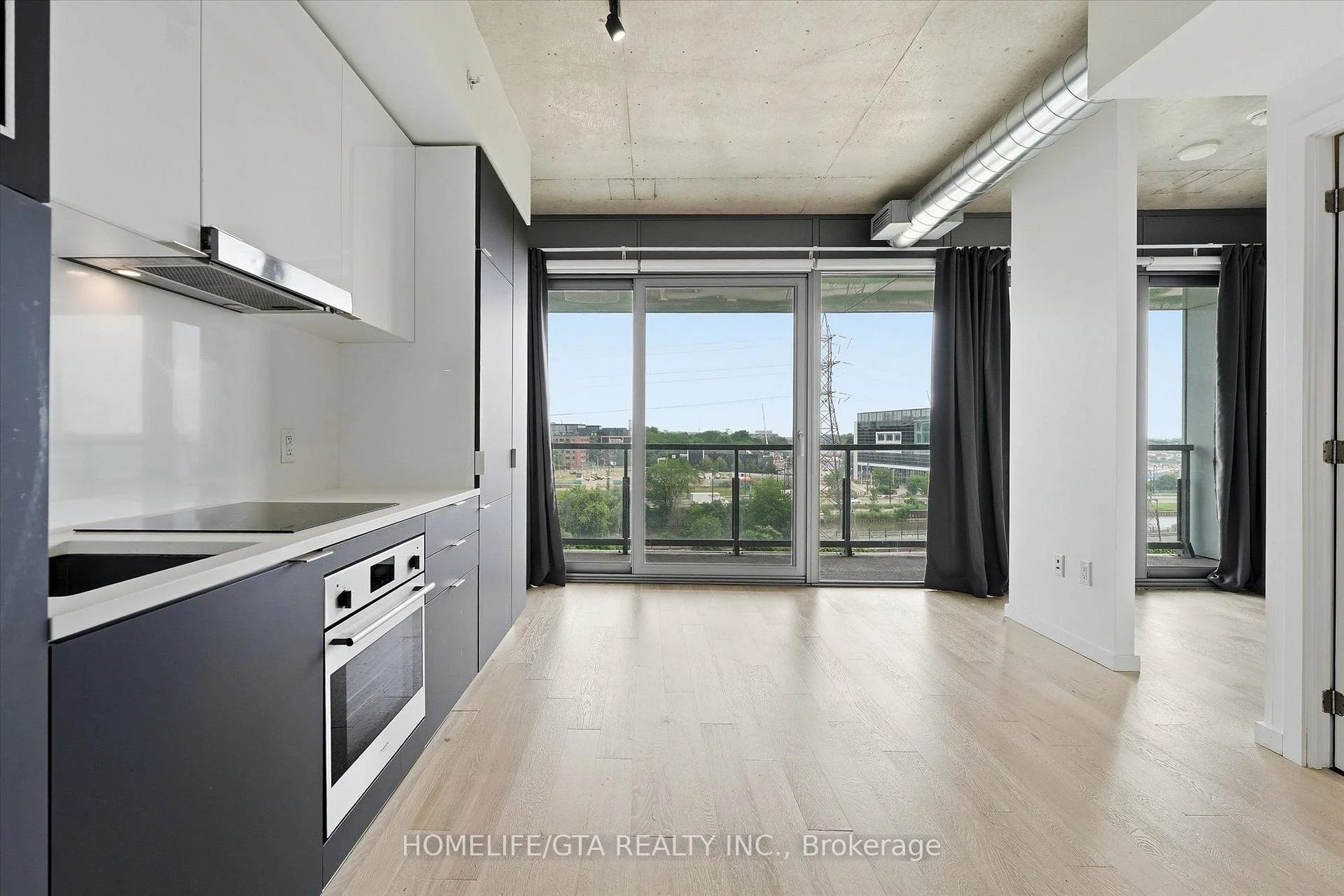 Photo 7 of Unit 612, 170 Bayview Avenue, Toronto, Waterfront Communities — HOMEH