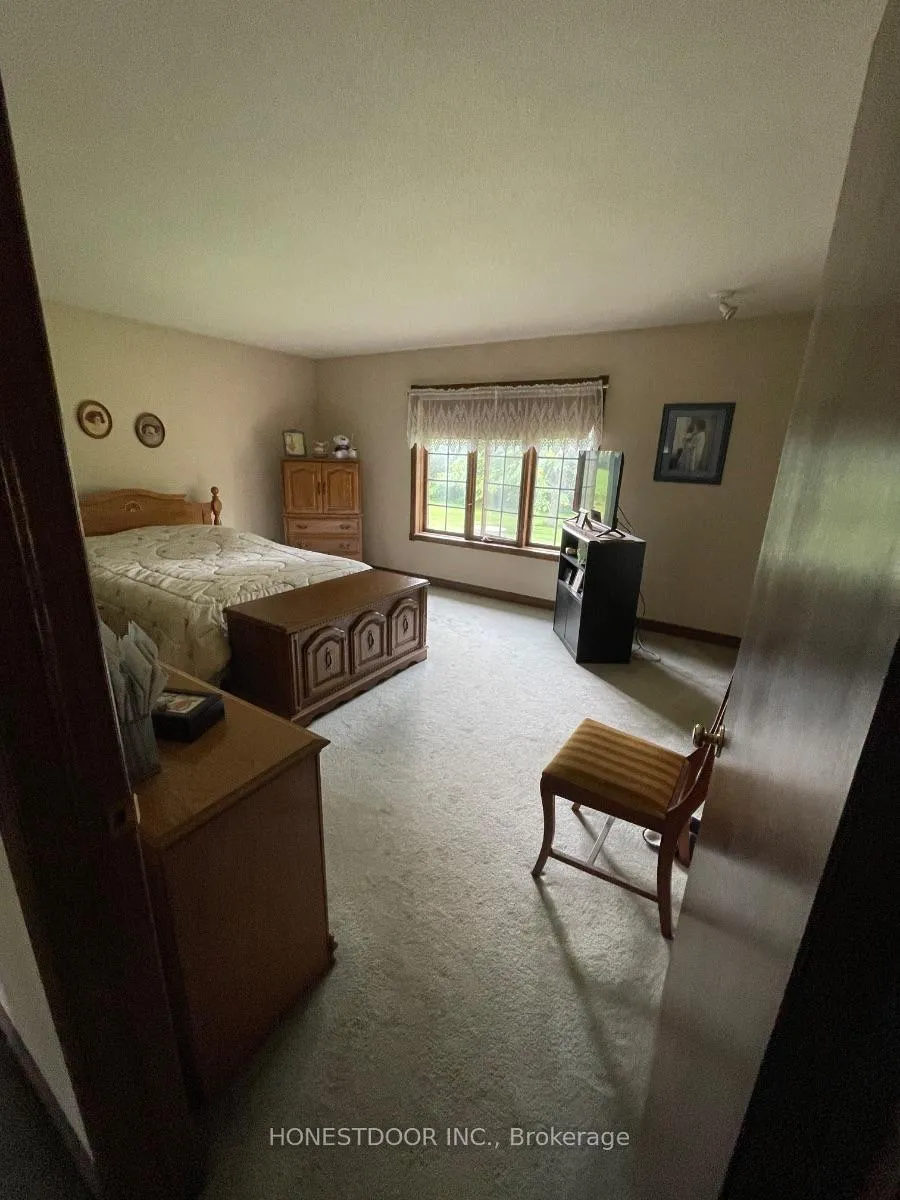 Photo 13 of 21021 Cherry Hill Road, Thames Centre, Rural Thames Centre — HOMEH