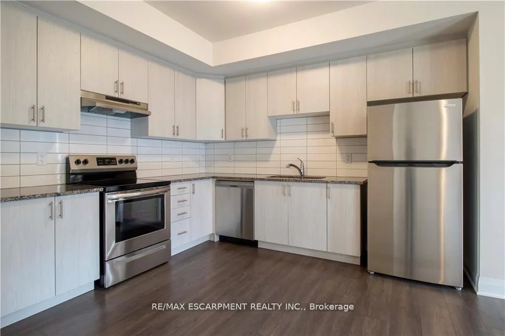 Photo 9 of Unit 44, 2 Willow Street, Brant, Paris — HOMEH