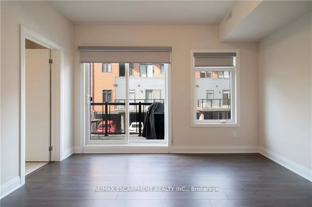 Photo 17 of Unit 44, 2 Willow Street, Brant, Paris — HOMEH